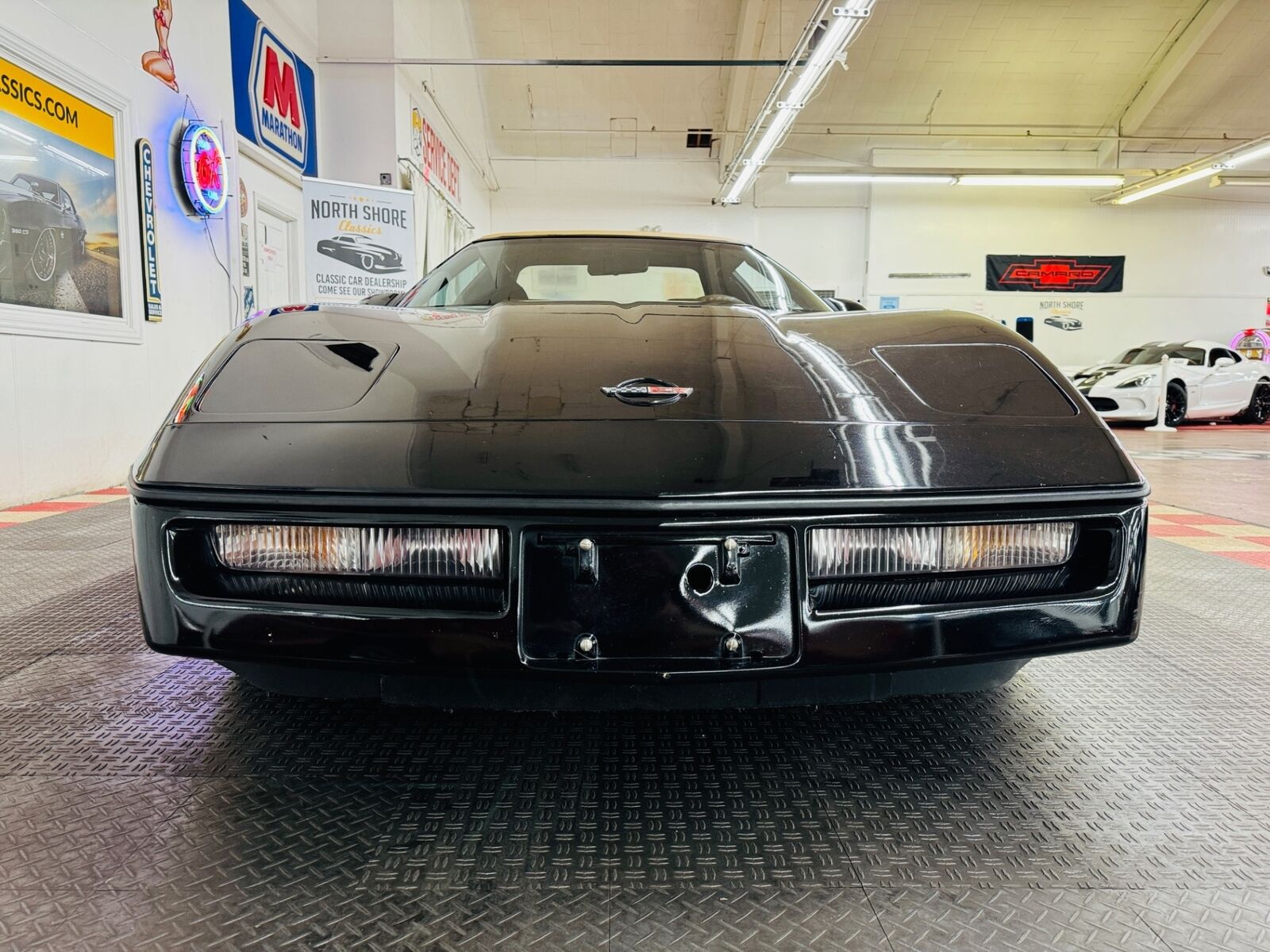 Chevrolet-Corvette-1986-Convertible-9