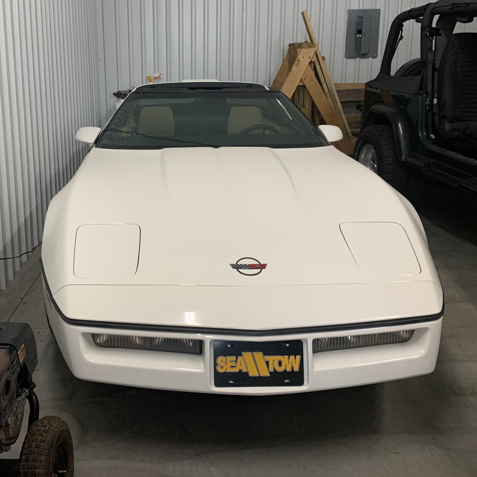 Chevrolet-Corvette-1986-Coupe