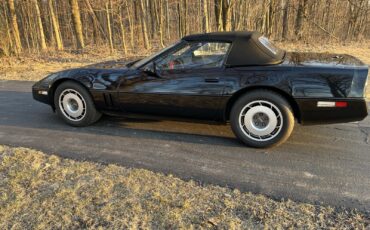 Chevrolet-Corvette-1987-Convertible-2