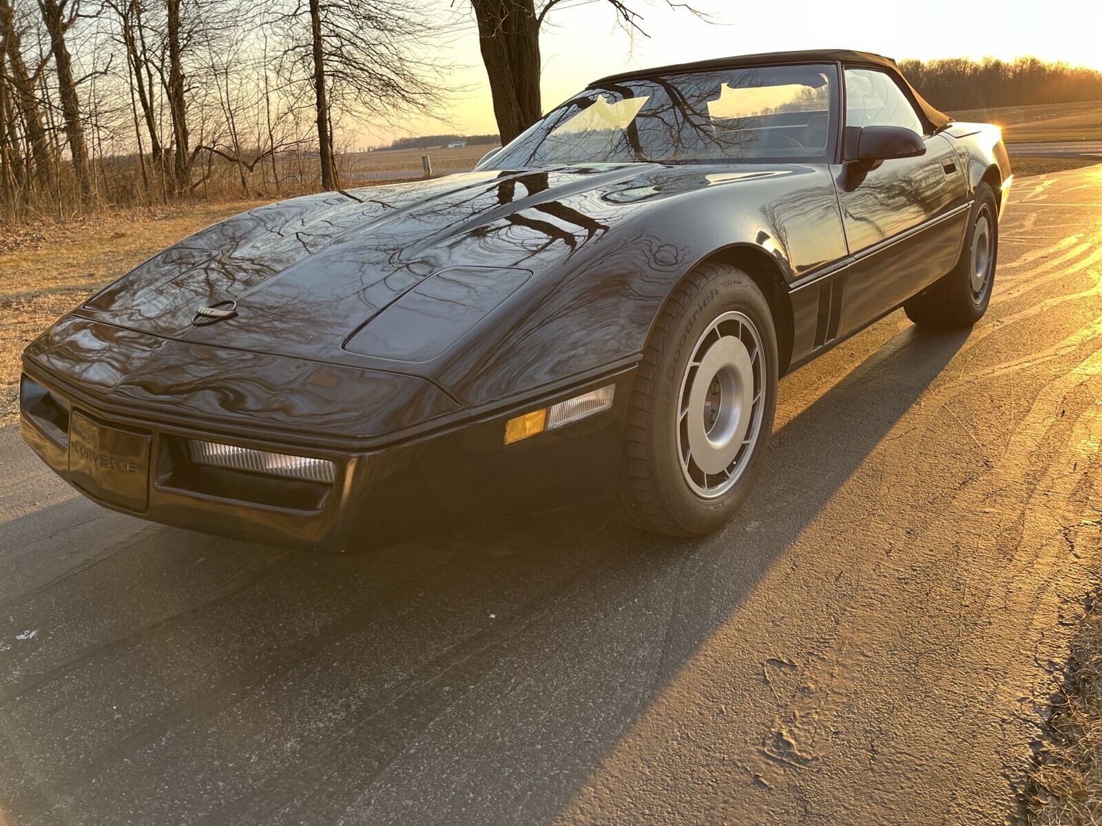 Chevrolet-Corvette-1987-Convertible