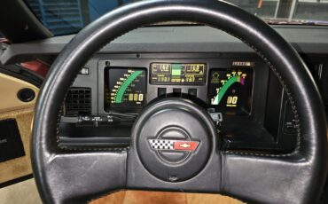 Chevrolet-Corvette-1987-Convertible-5