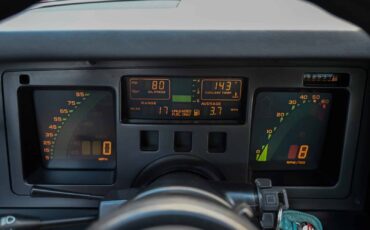 Chevrolet-Corvette-1987-Coupe-18