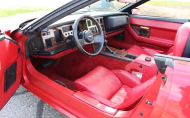 Chevrolet-Corvette-1987-red-1