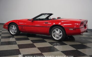 Chevrolet-Corvette-1988-Convertible-10