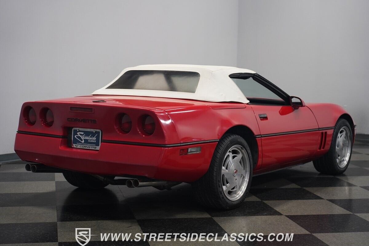 Chevrolet-Corvette-1988-Convertible-14