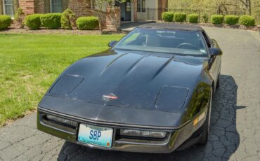 Chevrolet-Corvette-1988-Convertible-18