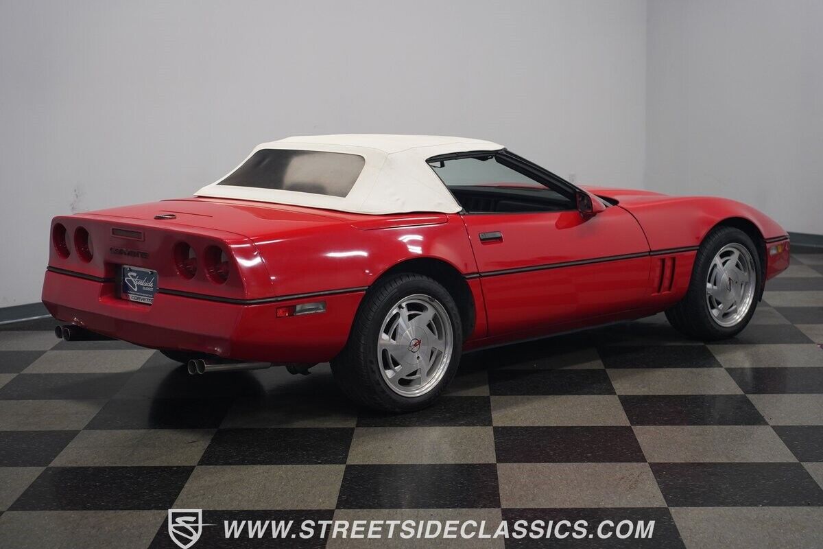 Chevrolet-Corvette-1988-Convertible-29