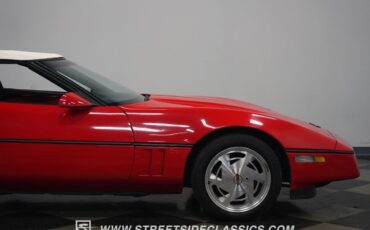 Chevrolet-Corvette-1988-Convertible-33