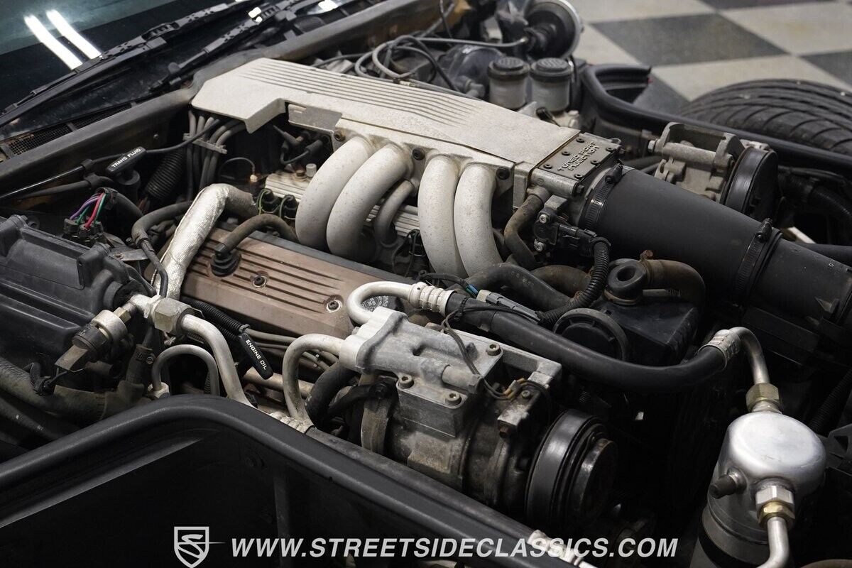 Chevrolet-Corvette-1988-Convertible-37
