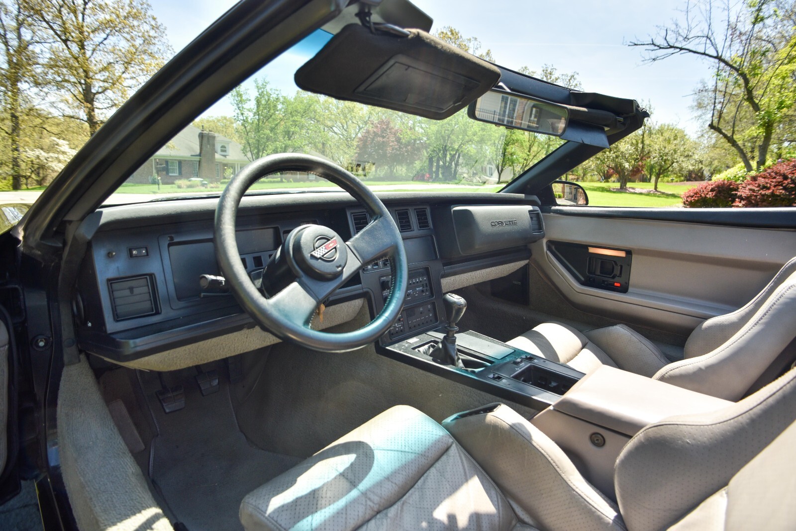 Chevrolet-Corvette-1988-Convertible-7