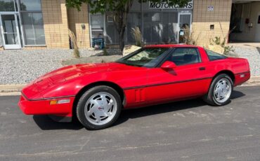 Chevrolet-Corvette-1989-1