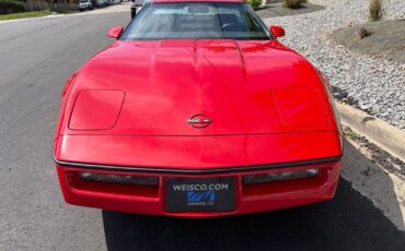 Chevrolet-Corvette-1989-24