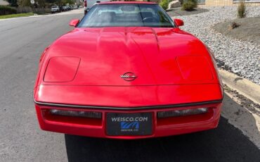 Chevrolet-Corvette-1989-26