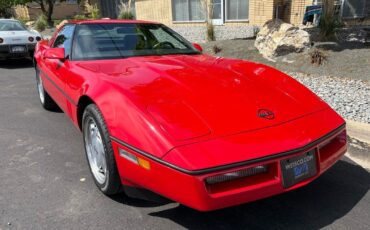 Chevrolet-Corvette-1989-28