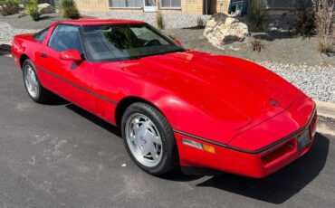 Chevrolet-Corvette-1989-29