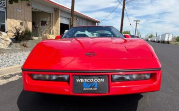 Chevrolet-Corvette-1989-6