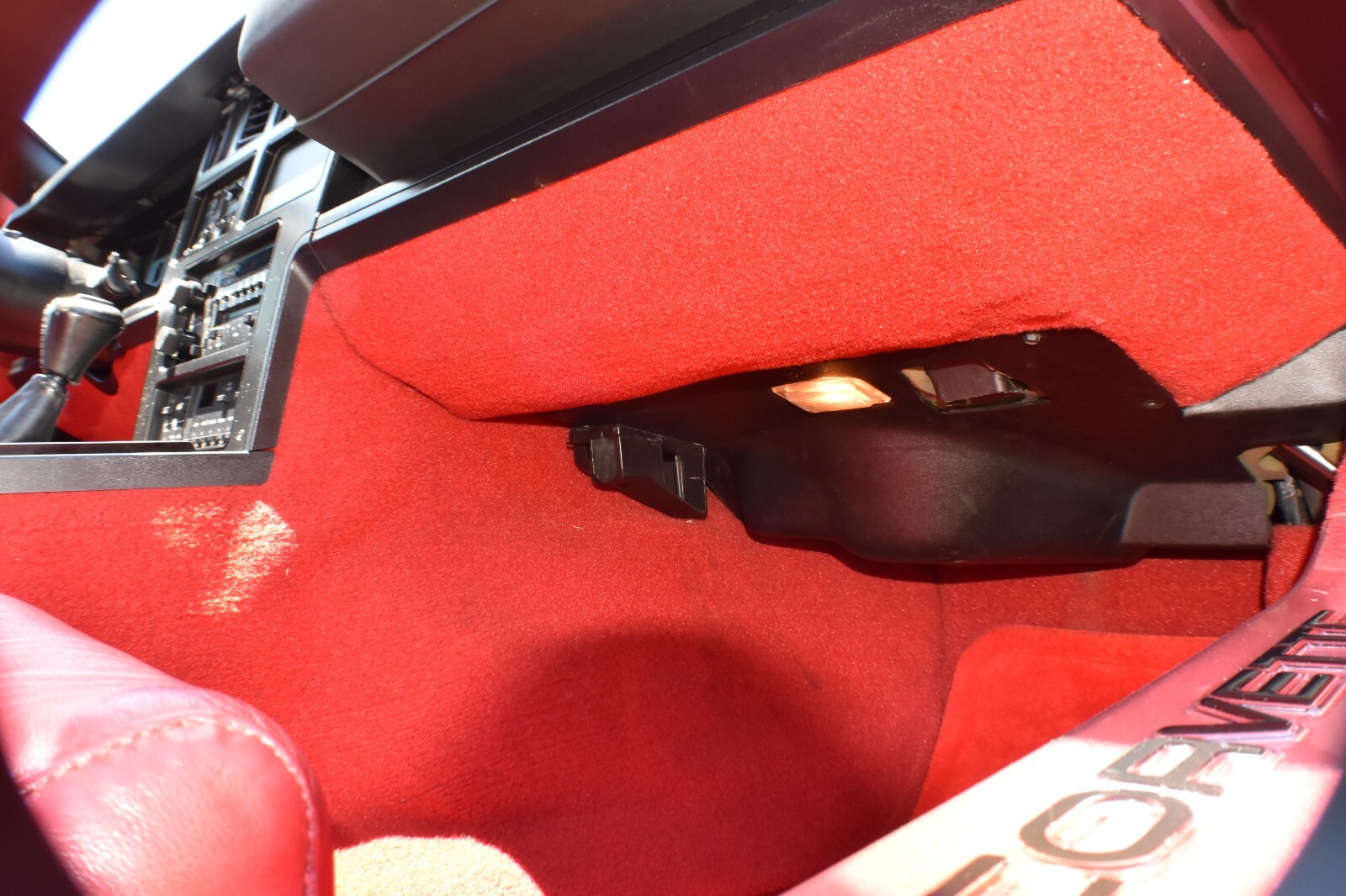 Chevrolet-Corvette-1989-Coupe-24