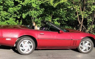 Chevrolet Corvette  1989 red