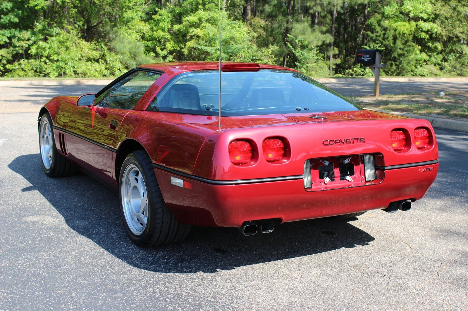 Chevrolet-Corvette-1990-Coupe-10