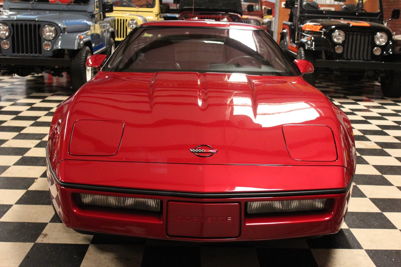 Chevrolet-Corvette-1990-Coupe-2