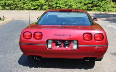 Chevrolet-Corvette-1990-Coupe-9