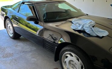 Chevrolet-Corvette-1991-black-3