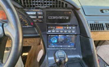 Chevrolet-Corvette-1992-Hatchback-2