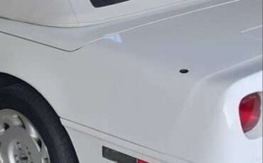 Chevrolet-Corvette-1992-white-6