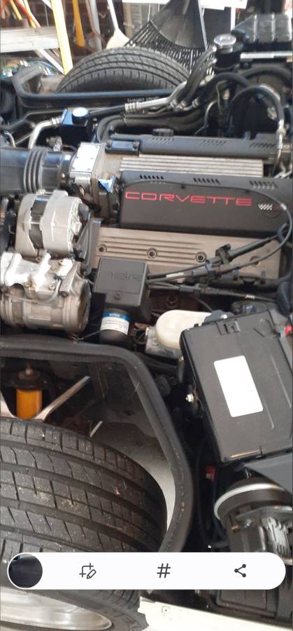 Chevrolet-Corvette-1992-white-7
