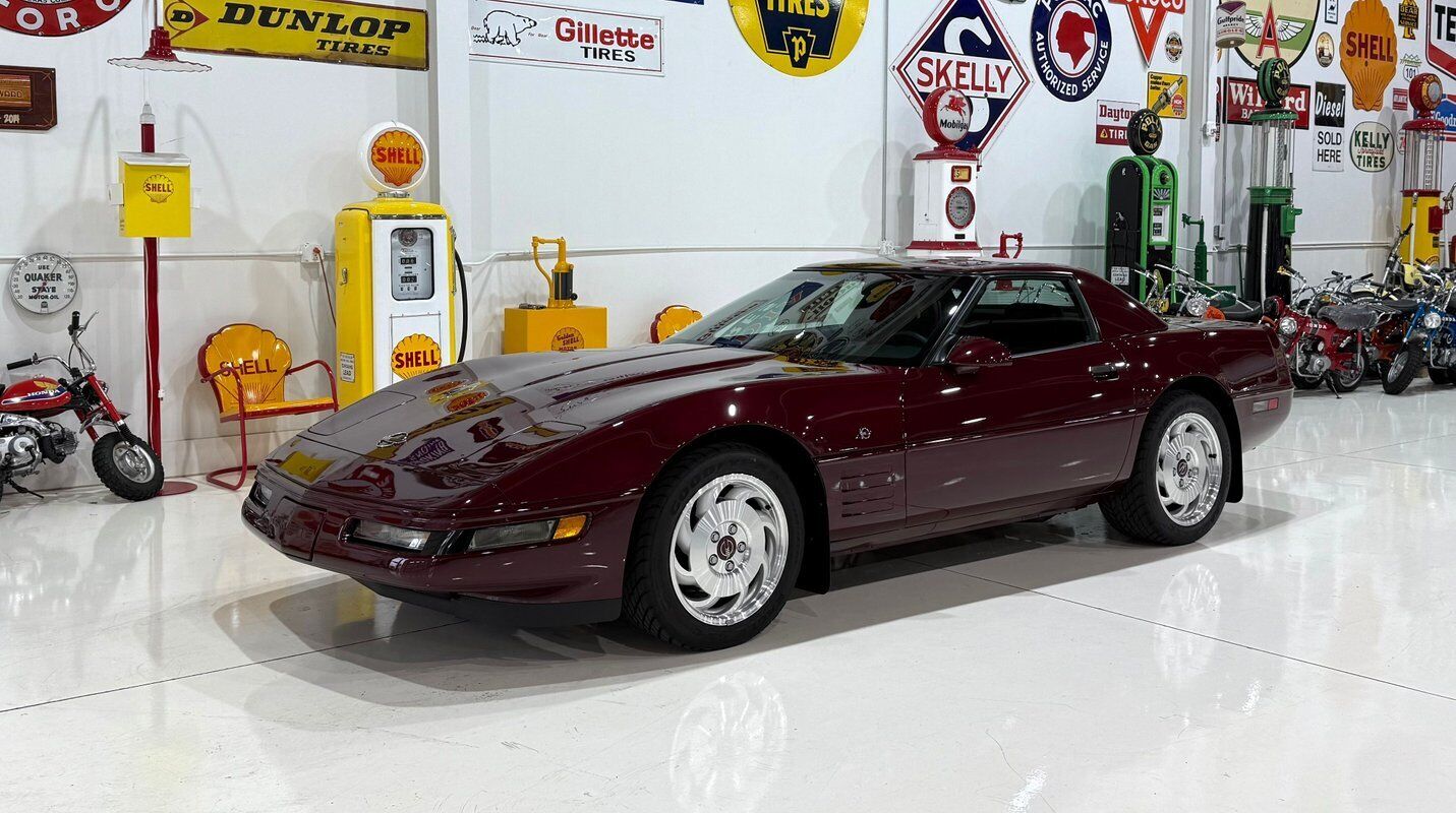Chevrolet-Corvette-1993-2