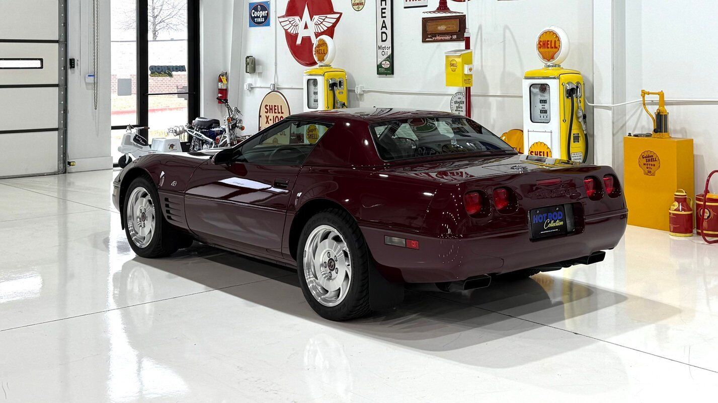 Chevrolet-Corvette-1993-24