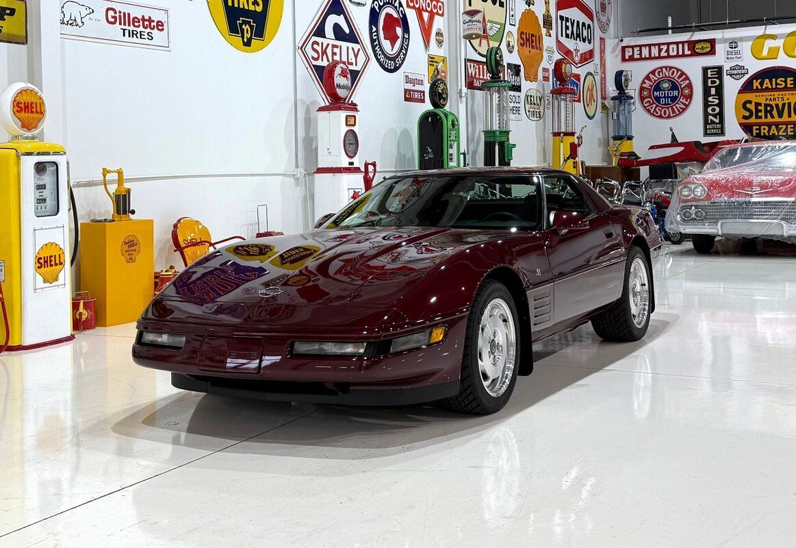 Chevrolet-Corvette-1993-26