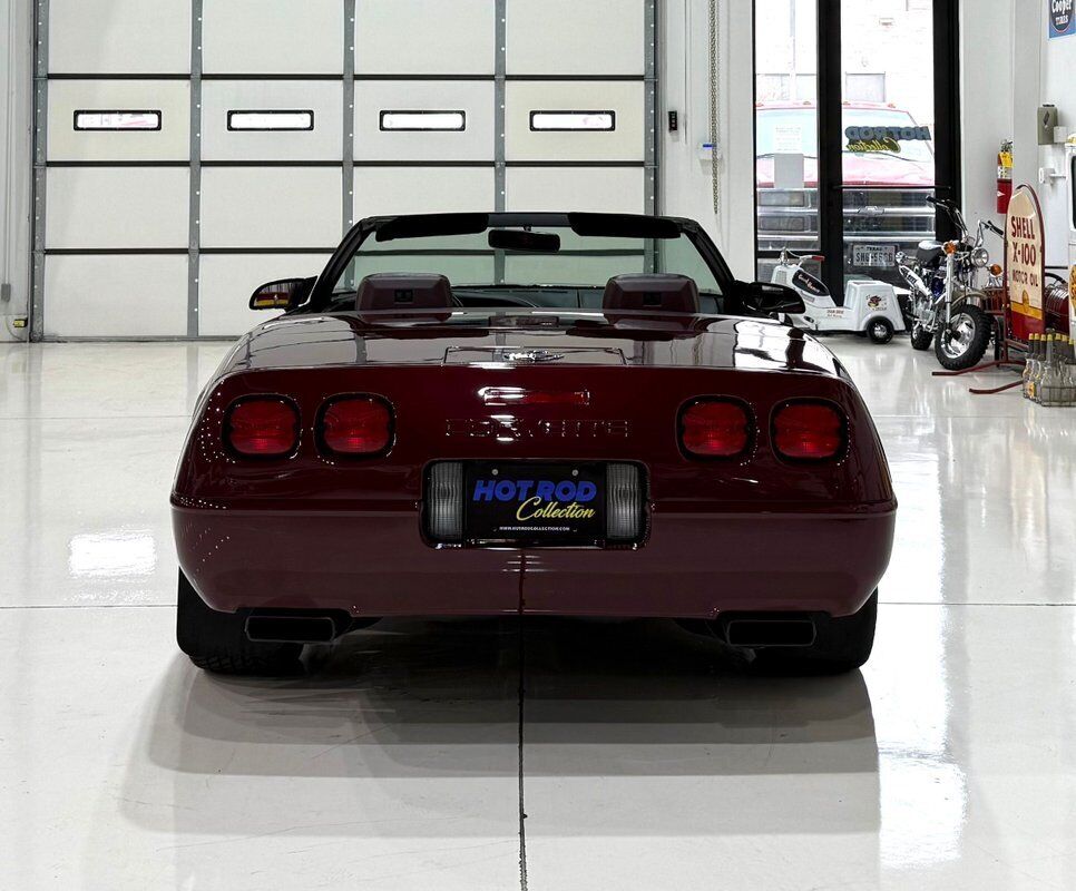 Chevrolet-Corvette-1993-29