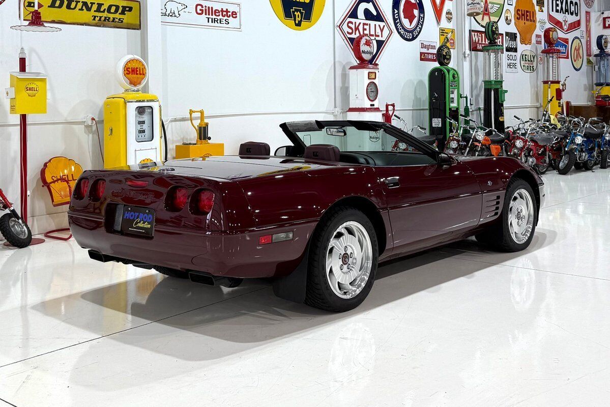 Chevrolet-Corvette-1993-3