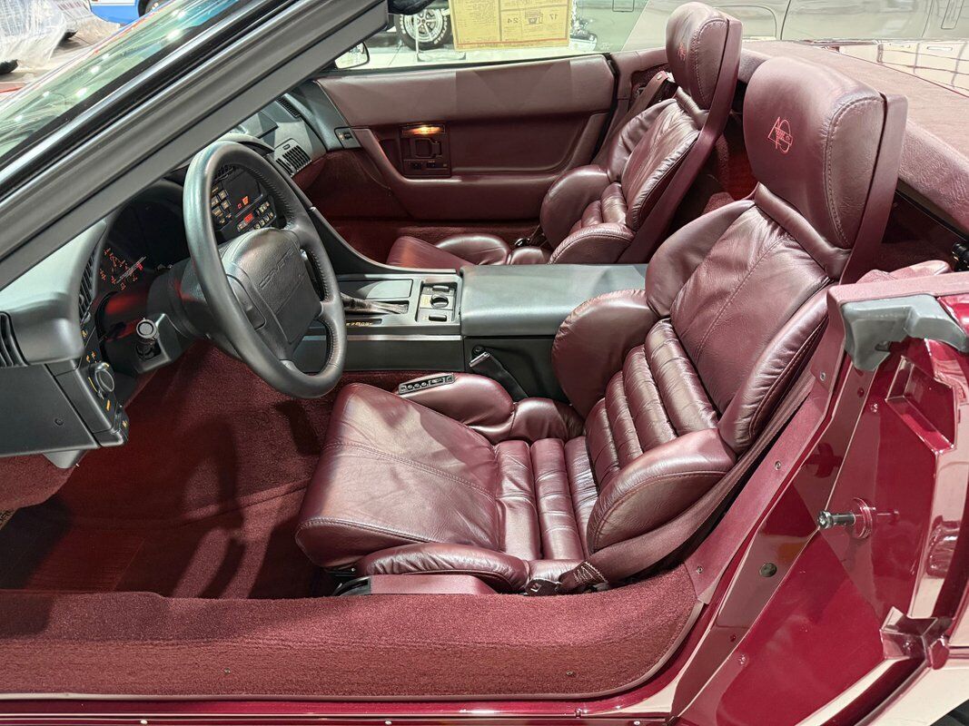 Chevrolet-Corvette-1993-30