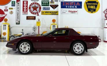 Chevrolet-Corvette-1993-32