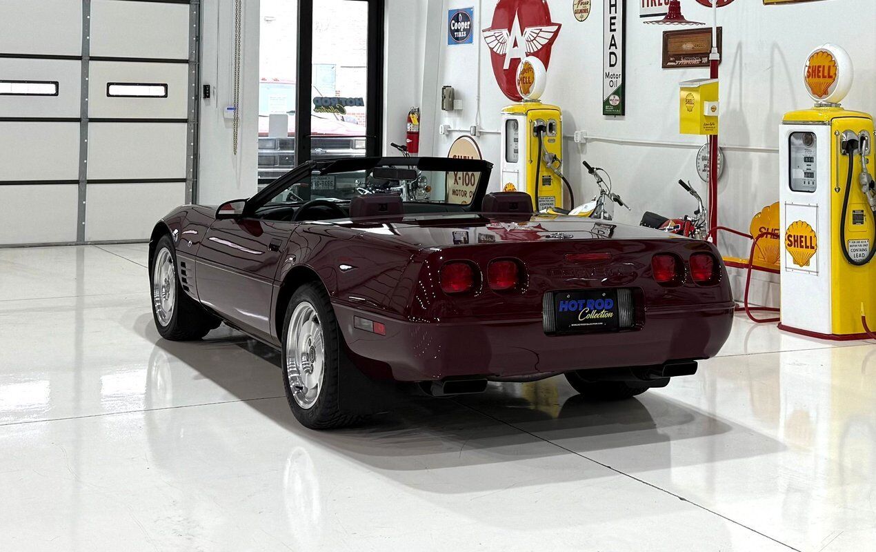 Chevrolet-Corvette-1993-9