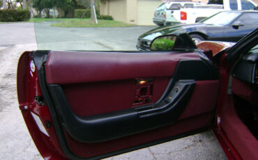 Chevrolet-Corvette-1993-Convertible-12