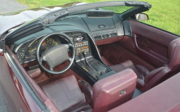 Chevrolet-Corvette-1993-Convertible-12