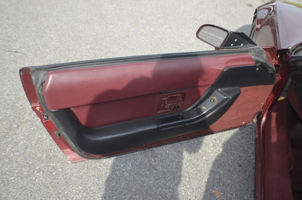 Chevrolet-Corvette-1993-Convertible-13