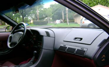 Chevrolet-Corvette-1993-Convertible-15