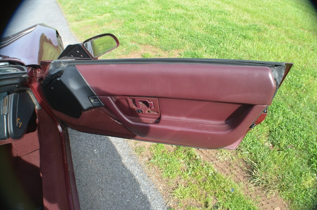 Chevrolet-Corvette-1993-Convertible-18