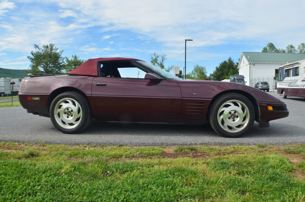 Chevrolet-Corvette-1993-Convertible-5