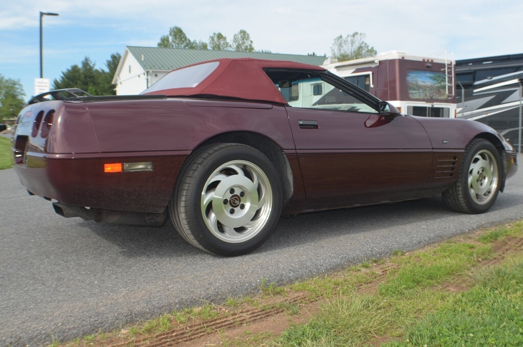 Chevrolet-Corvette-1993-Convertible-6