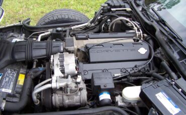 Chevrolet-Corvette-1993-Coupe-10
