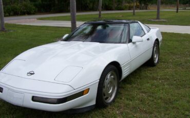 Chevrolet-Corvette-1993-Coupe