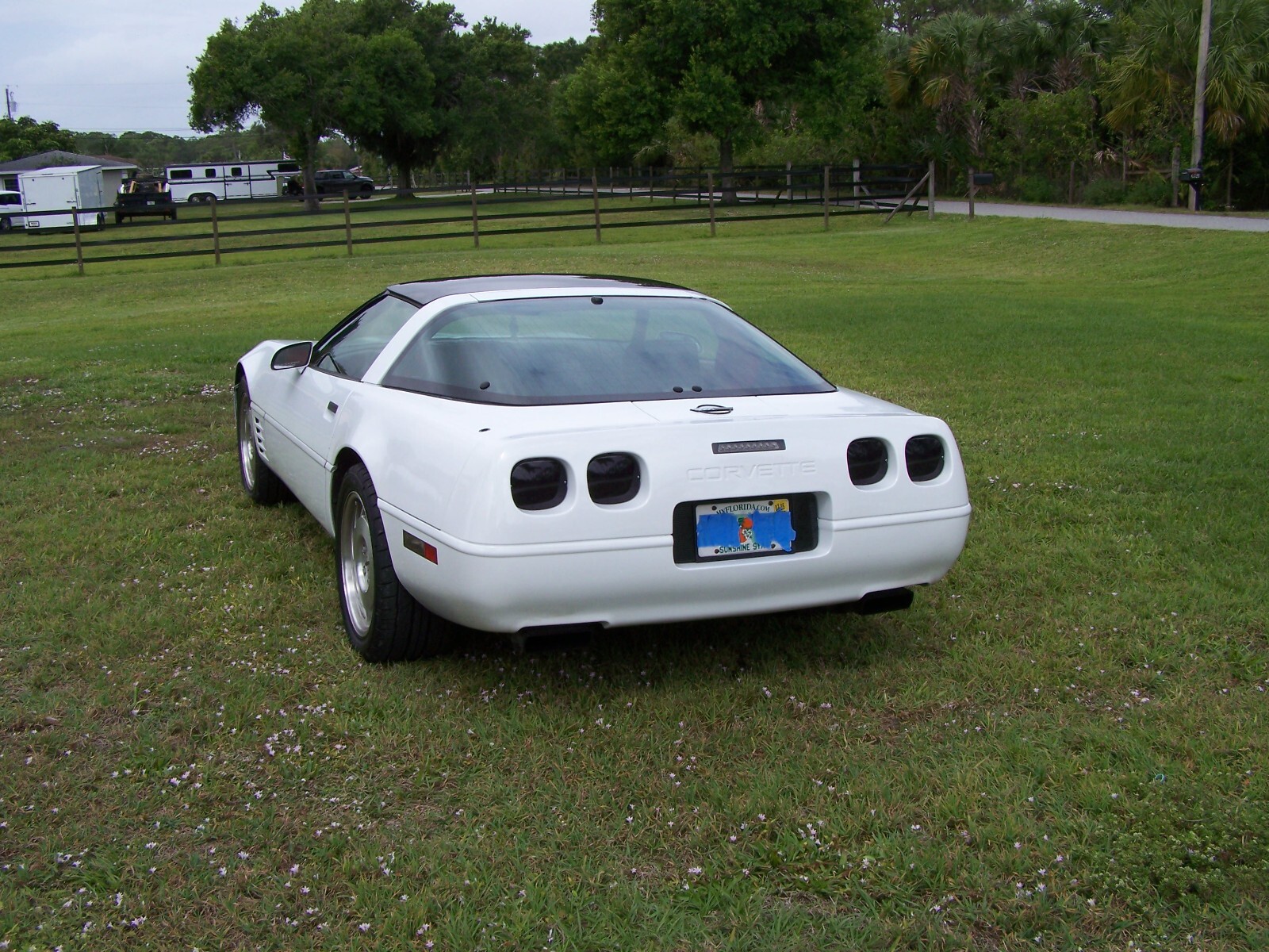 Chevrolet-Corvette-1993-Coupe-4