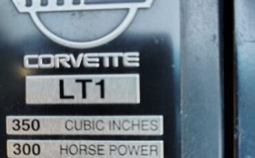 Chevrolet-Corvette-1993-Coupe-6