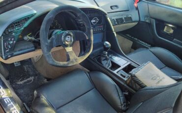 Chevrolet-Corvette-1993-Coupe-7