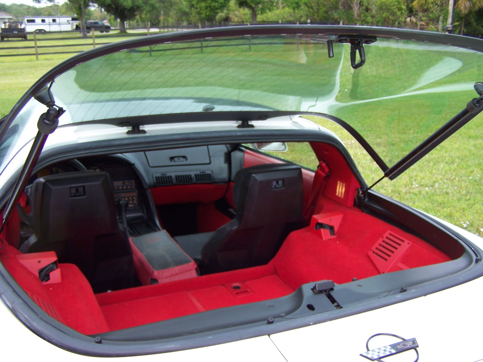 Chevrolet-Corvette-1993-Coupe-8